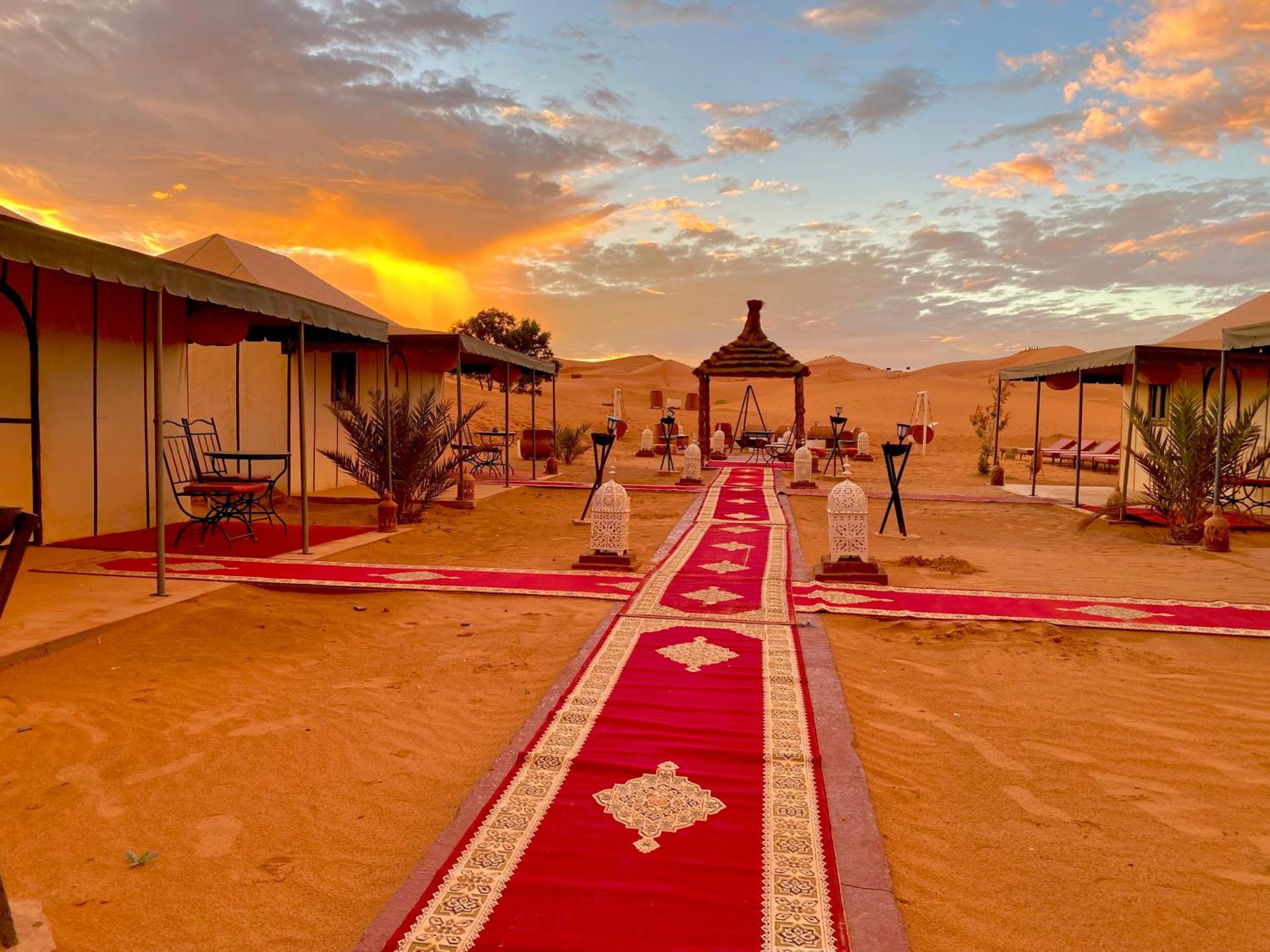 Merzouga Moonlight Desert Camp Extérieur photo