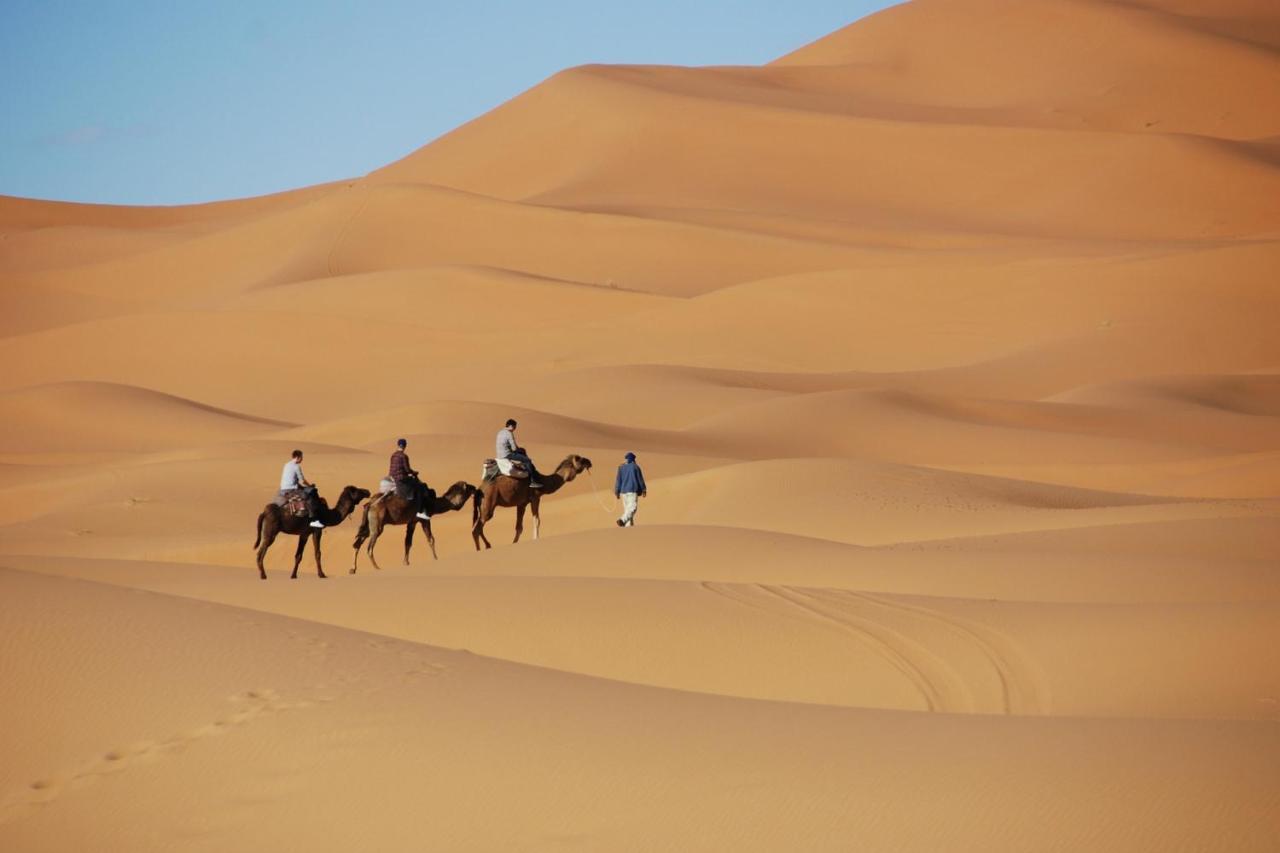 Merzouga Moonlight Desert Camp Extérieur photo
